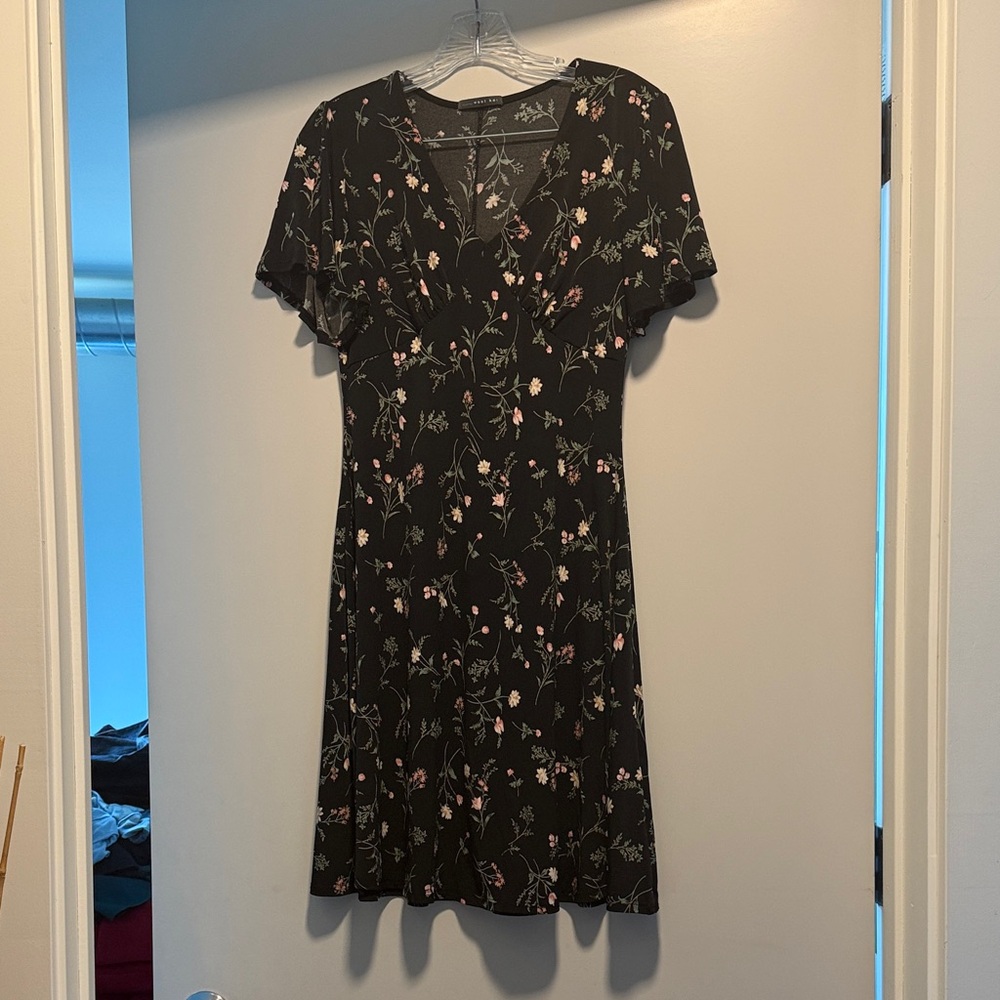 West Kei Black Floral Midi Dress